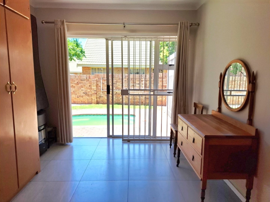 3 Bedroom Property for Sale in Langenhovenpark Free State